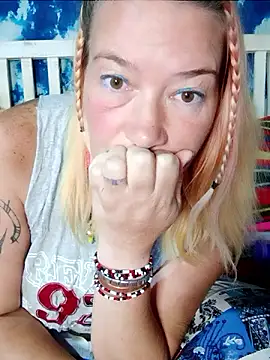 GingerKtm21 online show from 12-01-24, 07:14