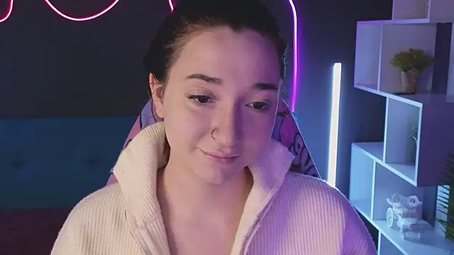 Snapshot of YasmineWest chatting on 12-03-24, 01:30 YasmineWest online show from 12-03-24, 01:30