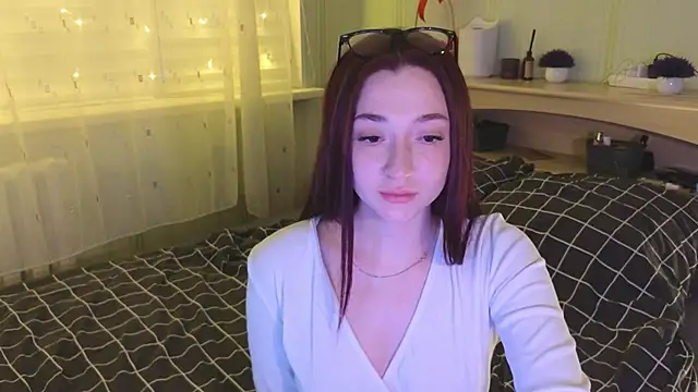 Snapshot of YasmineWest chatting on 01-13-25, 01:49 YasmineWest online show from 01-13-25, 01:49