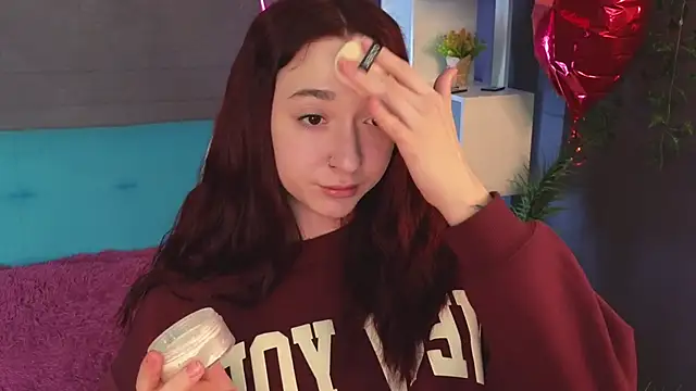 Snapshot of YasmineWest chatting on 03-03-25, 04:36 YasmineWest online show from 03-03-25, 04:36