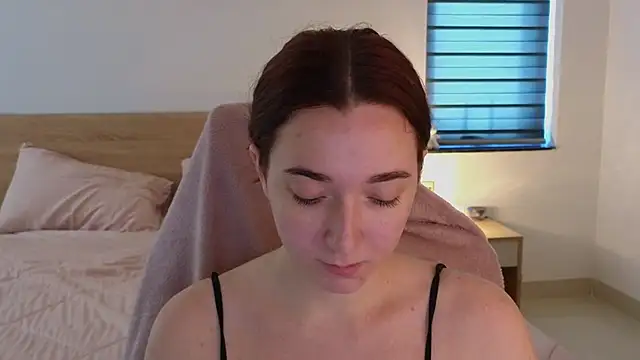 YasmineWest online show from 03-28-26, 07:08
