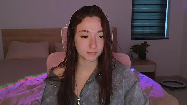 YasmineWest online show from 05-30-26, 01:14