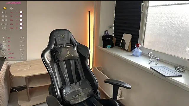 carthylovvve online show from 04-16-26, 03:18