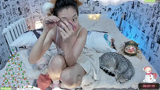 Snapshot of Minami_686 chatting on 12-17-25, 09:21 Minami 686 online show from 12-17-25, 09:21