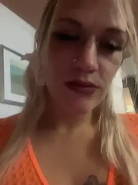 SexxxiLexiiii online show from 04-11-26, 07:45