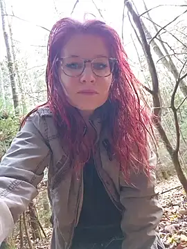 die-EinHORNY-WG online show from 10-31-25, 03:02