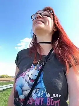 die-EinHORNY-WG online show from 04-18-26, 02:10