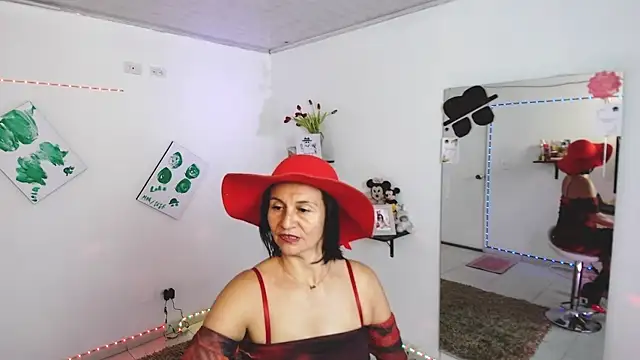 Snapshot of lollita_23_ chatting on 09-24-25, 08:23 lollita 23 online show from 09-24-25, 08:23
