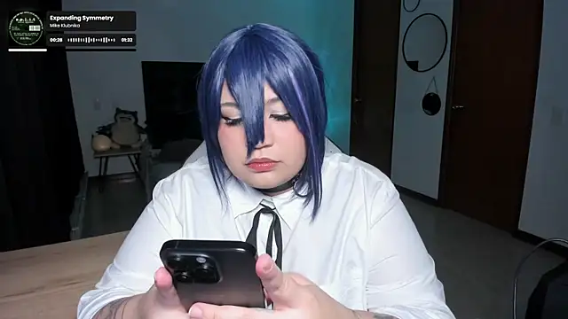 Effyss  online show from 12-22-25, 12:51