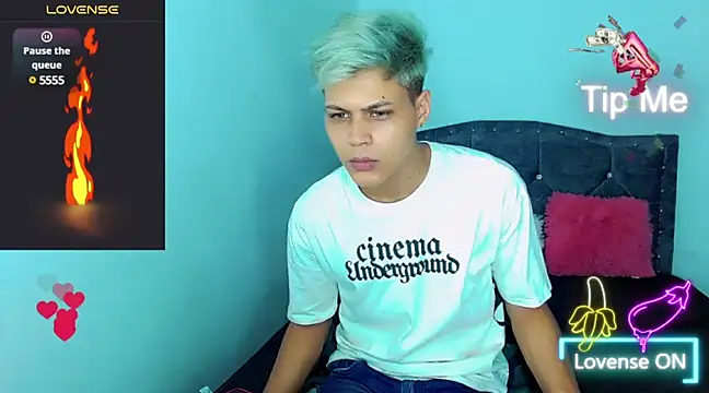 Liamscott  online show from 01-30-25, 06:13