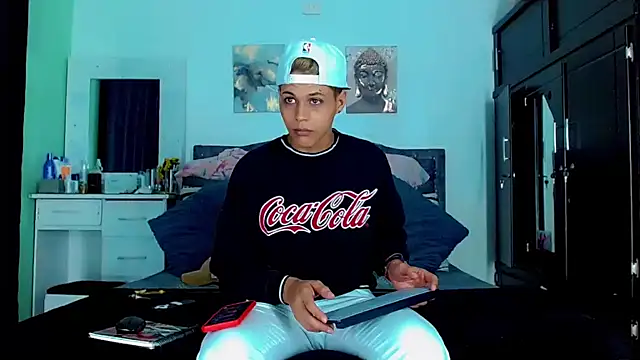 Liamscott  online show from 09-28-25, 09:53