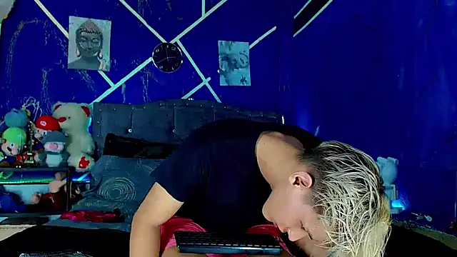 Liamscott  online show from 05-25-26, 06:36