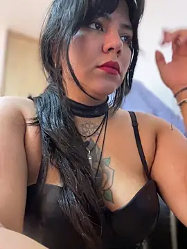 JulianaCastillo online show from 09-20-25, 04:24