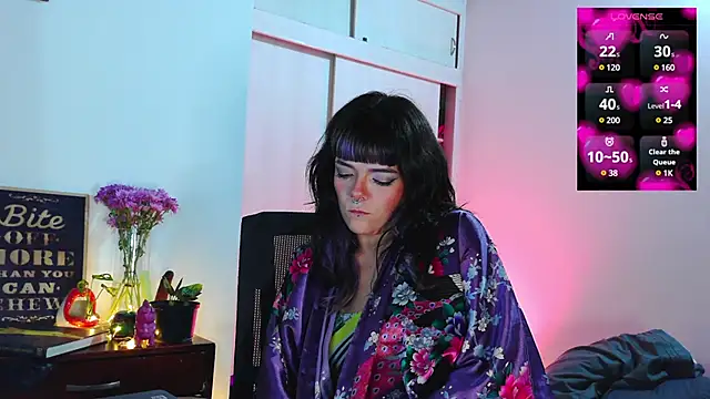 purple em69 online show from 02-05-25, 04:59