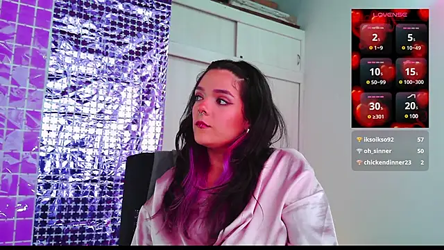 purple em69 online show from 03-04-25, 01:59