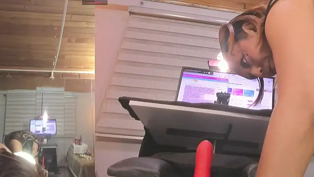 Destiny  Hall online show from 04-24-26, 04:04