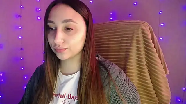 Snapshot of QueenOfAngels chatting on 01-14-25, 11:20 QueenOfAngels online show from 01-14-25, 11:20