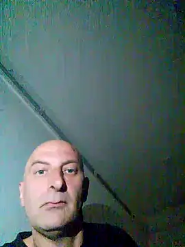 tinybear79 online show from 10-17-25, 11:51