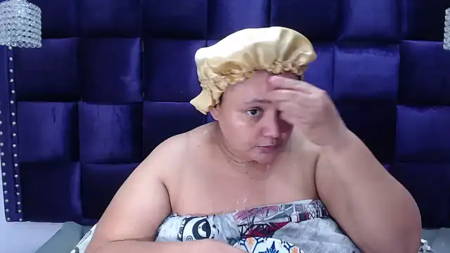 CrushOnMe  online show from 09-09-25, 03:39