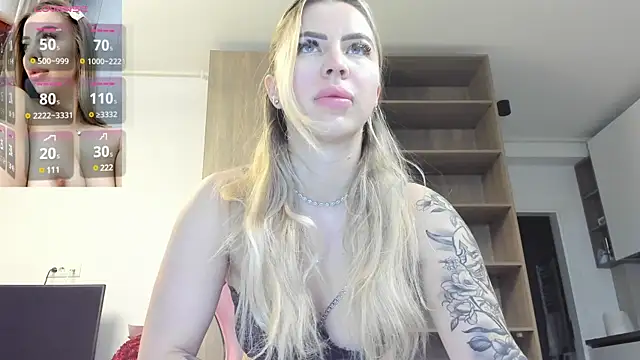 Snapshot of Megan_Ros chatting on 03-18-25, 05:20 Megan Ros online show from 03-18-25, 05:20