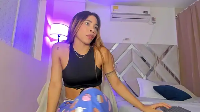 Mari Mendoza online show from 06-06-26, 04:44