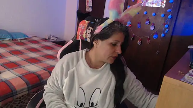 LucifernandaSw online show from 03-30-26, 01:45