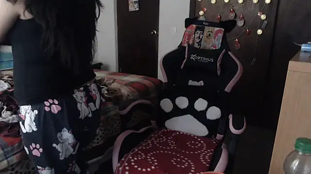 LucifernandaSw online show from 04-01-26, 02:36