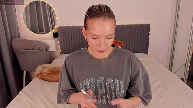 CassieRayss online show from 05-14-26, 03:19