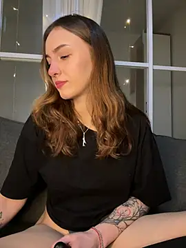 Snapshot of hotAssHell_ chatting on 01-05-25, 04:16 hotAssHell online show from 01-05-25, 04:16