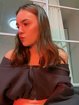 Snapshot of hotAssHell_ chatting on 03-05-25, 08:42 hotAssHell online show from 03-05-25, 08:42