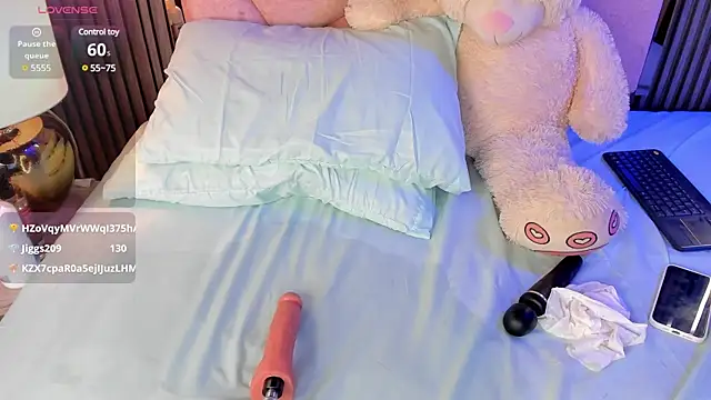 Alisse Miller online show from 03-13-25, 08:26