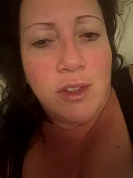 Snapshot of xsexycurvymilf chatting on 12-04-24, 06:11 xsexycurvymilf online show from 12-04-24, 06:11