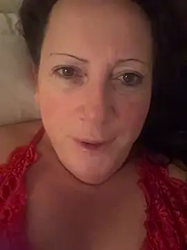 Snapshot of xsexycurvymilf chatting on 01-08-25, 06:52 xsexycurvymilf online show from 01-08-25, 06:52