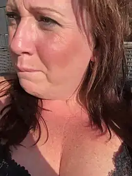 Snapshot of xsexycurvymilf chatting on 03-07-25, 03:07 xsexycurvymilf online show from 03-07-25, 03:07