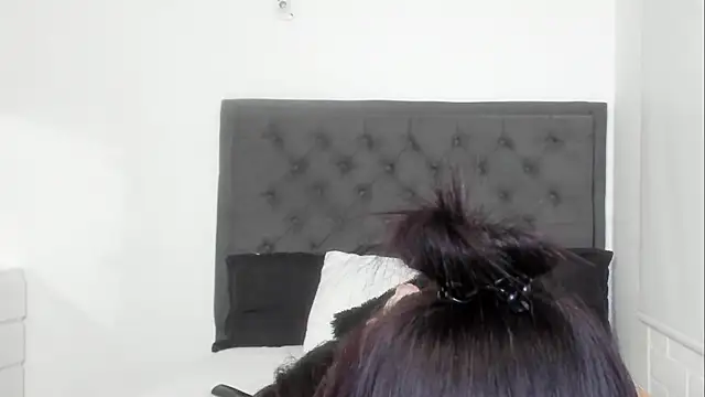 sara evans02 online show from 02-13-25, 04:32