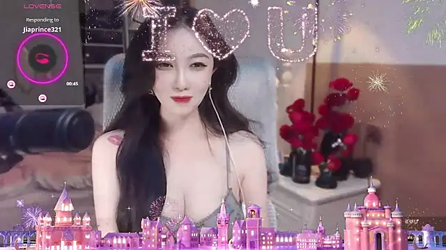 Snapshot of vyizh- chatting on 03-11-25, 01:45 vyizh- online show from 03-11-25, 01:45