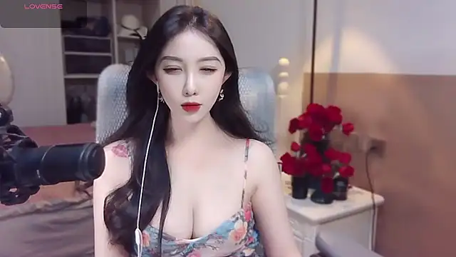 Snapshot of vyizh- chatting on 03-22-25, 01:52 vyizh- online show from 03-22-25, 01:52