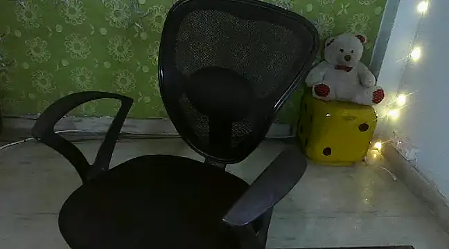 Snapshot of _Redwine_ chatting on 12-03-24, 05:42 Redwine online show from 12-03-24, 05:42