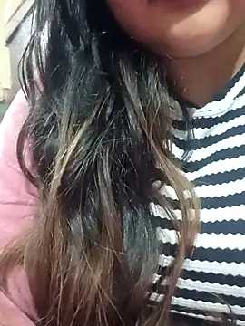 Snapshot of _Redwine_ chatting on 01-16-26, 06:01 Redwine online show from 01-16-26, 06:01