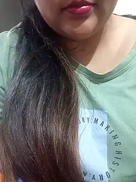 Snapshot of _Redwine_ chatting on 02-16-26, 01:18 Redwine online show from 02-16-26, 01:18