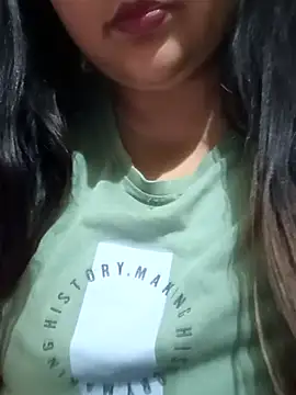 Snapshot of _Redwine_ chatting on 03-20-26, 10:53 Redwine online show from 03-20-26, 10:53