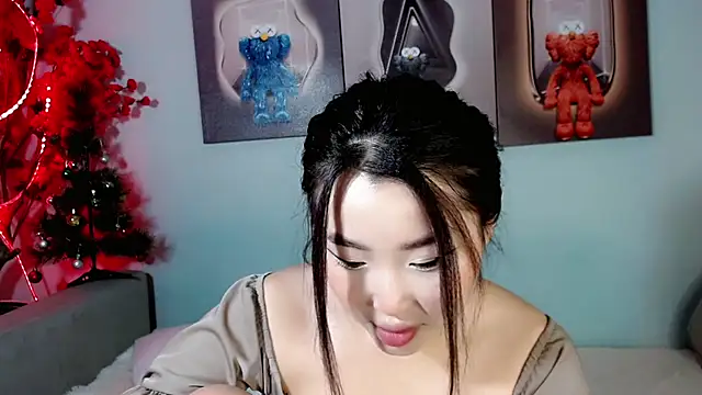 Snapshot of ichiben chatting on 12-30-24, 03:47 ichiben online show from 12-30-24, 03:47