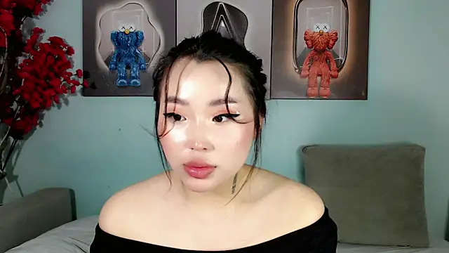 Snapshot of ichiben chatting on 02-23-25, 09:55 ichiben online show from 02-23-25, 09:55