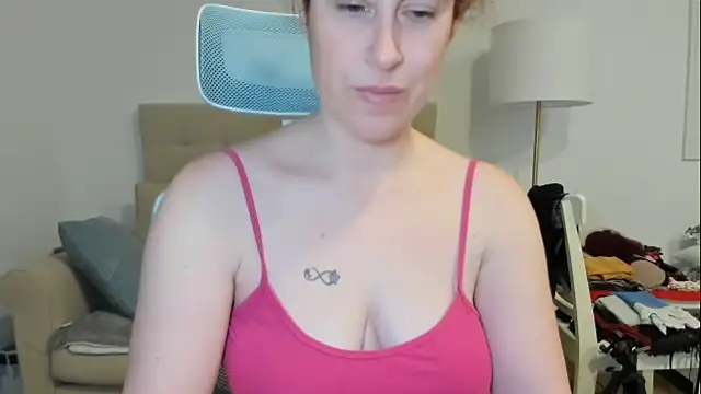 emmita69  online show from 03-10-26, 05:34