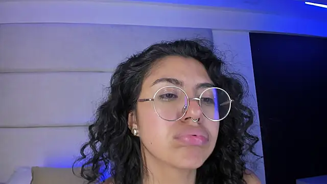 Amareto  online show from 05-31-26, 06:09