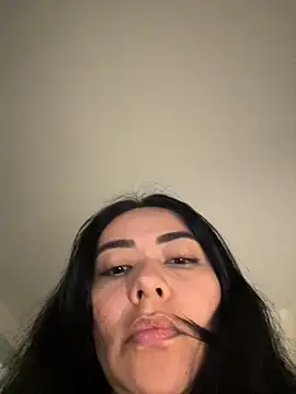 PetitLumiere online show from 01-12-26, 01:11