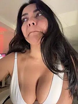 PetitLumiere online show from 01-15-26, 05:12