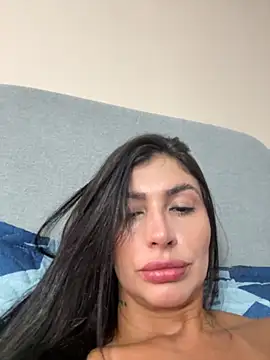 Snapshot of temptation_sweet chatting on 10-04-25, 08:40 temptation sweet online show from 10-04-25, 08:40