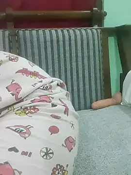 Kunchiii online show from 11-26-25, 04:02