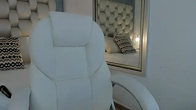 Helleamazing online show from 03-08-25, 04:34